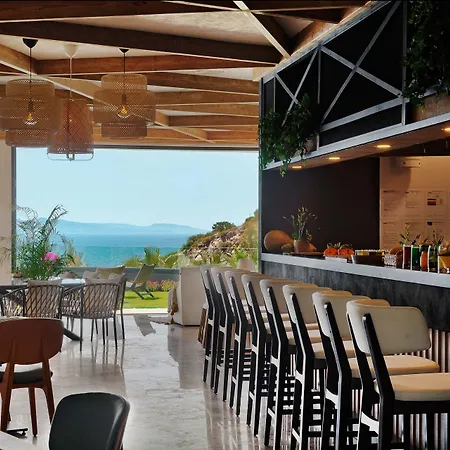 Rezort Le Meridien Bodrum 5*
